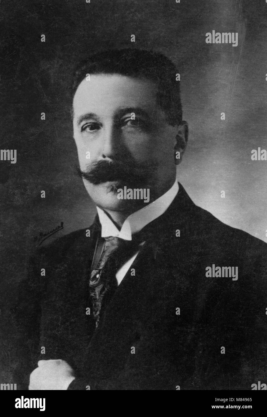 Portrait de Georges Widal ( 1862 - 1929 ) médecin - photographie par Henri Manuel ( 1874 - 1947 ) Banque D'Images