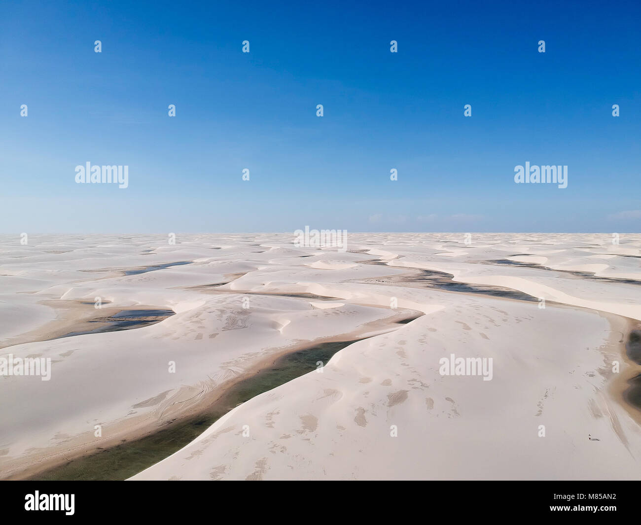 Belle vue aérienne de drone, Lencois Maranhenses Maranhao, Brésil Banque D'Images