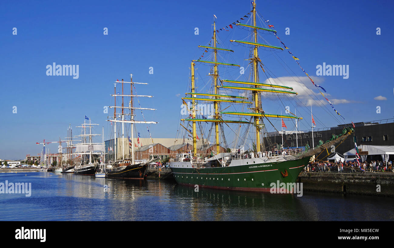 Tall Ships : Alexander von Humboldt II (Allemagne), de Gulden Leeuw,  (Pays-Bas), Belem (France)... au Havre, 'Les grandes voiles du Havre" (Se  2017 Photo Stock - Alamy