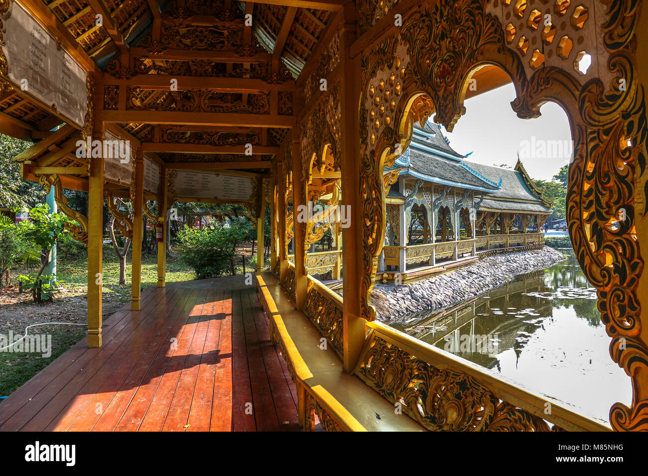 Passerelle de temple, ville ancienne près de Bangkok Banque D'Images