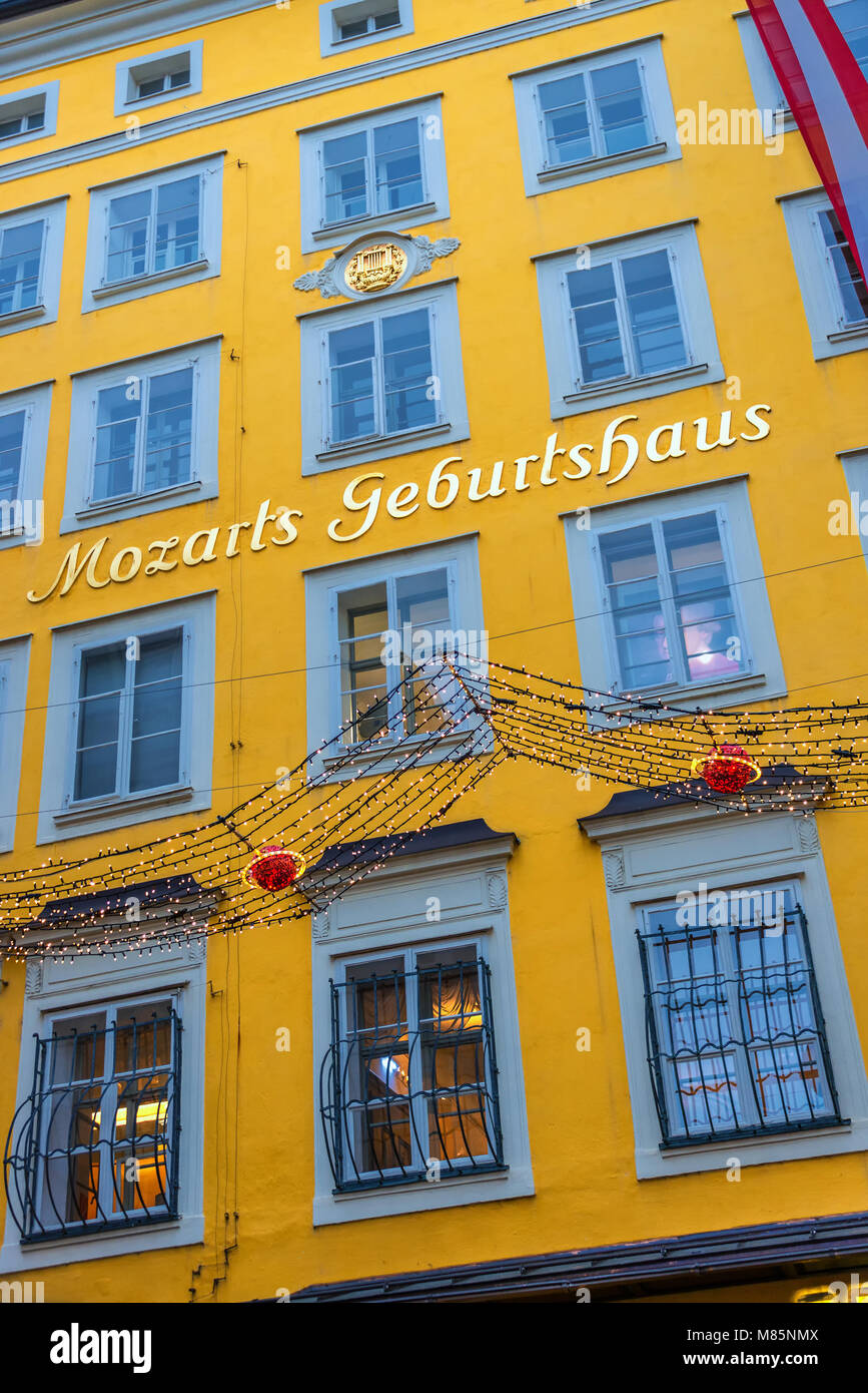 Le lieu de naissance de Wolfgang Amadeus Mozart à Salzbourg Photo Stock Alamy