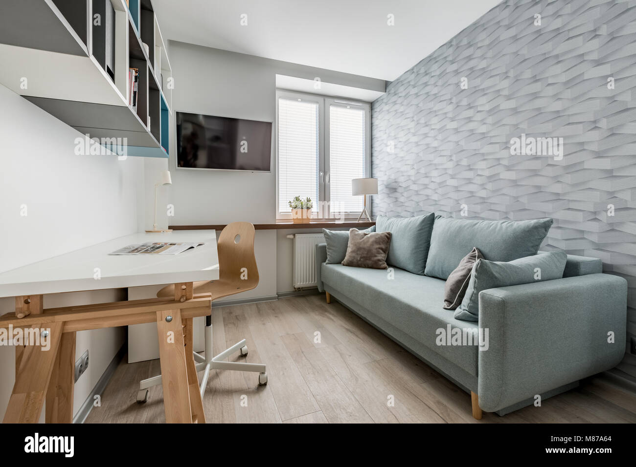 Bureau avec canapé et moderne d'écran 3d Banque D'Images