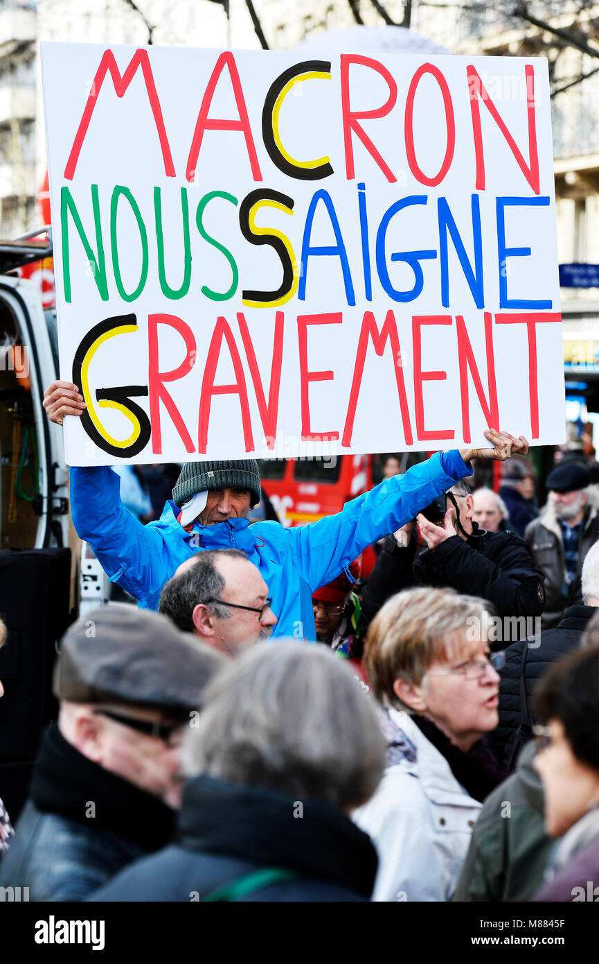 Montparnasse, Paris, France 15 mars 2018. Les travailleurs retraités protester contre l'augmentation des cotisations de sécurité sociale sur les retraites faibles (CSG). Crédit : Frédéric VIELCANET/Alamy Live News Banque D'Images