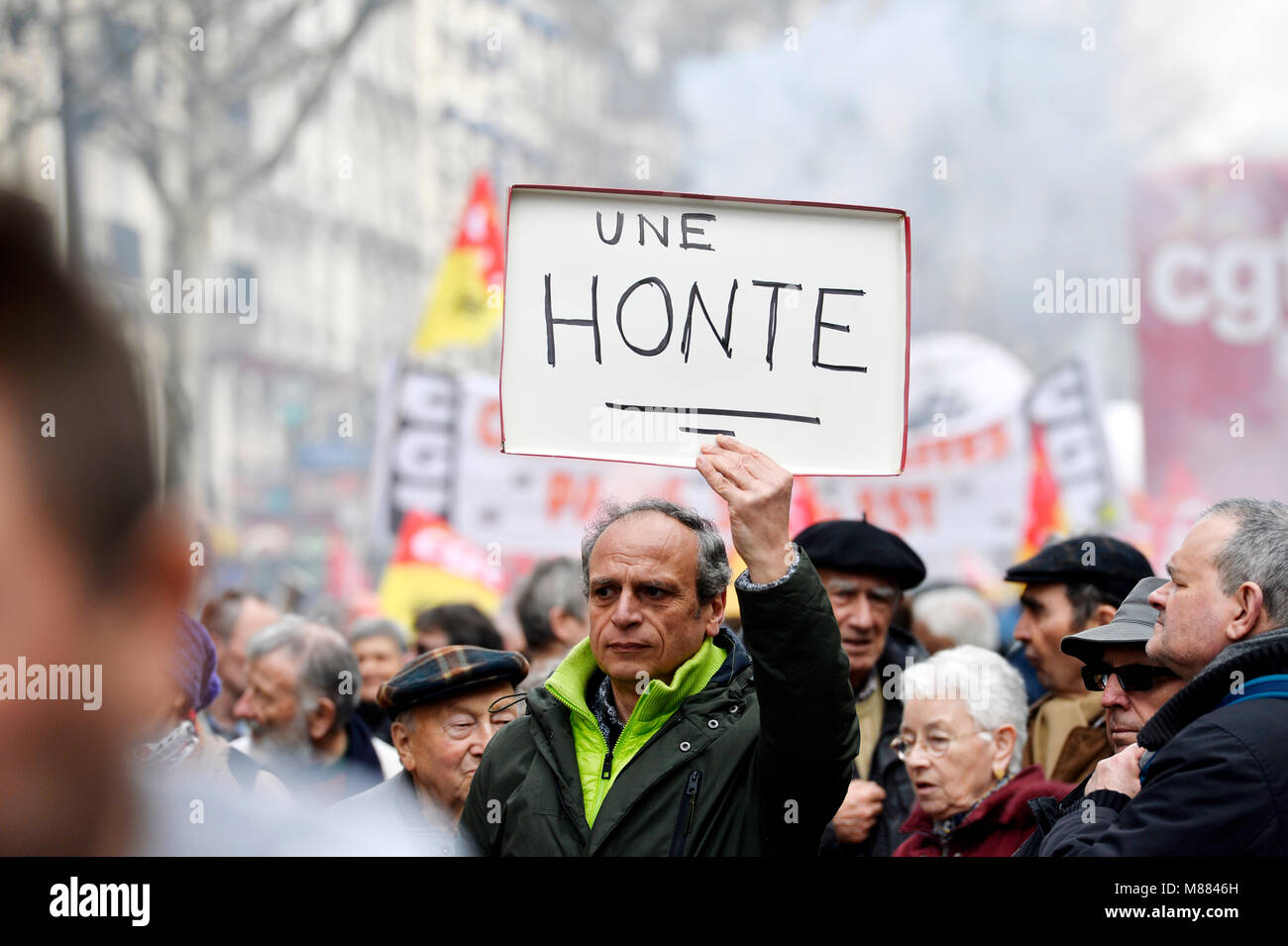 Montparnasse, Paris, France 15 mars 2018. Les travailleurs retraités protester contre l'augmentation des cotisations de sécurité sociale sur les retraites faibles (CSG). Crédit : Frédéric VIELCANET/Alamy Live News Banque D'Images