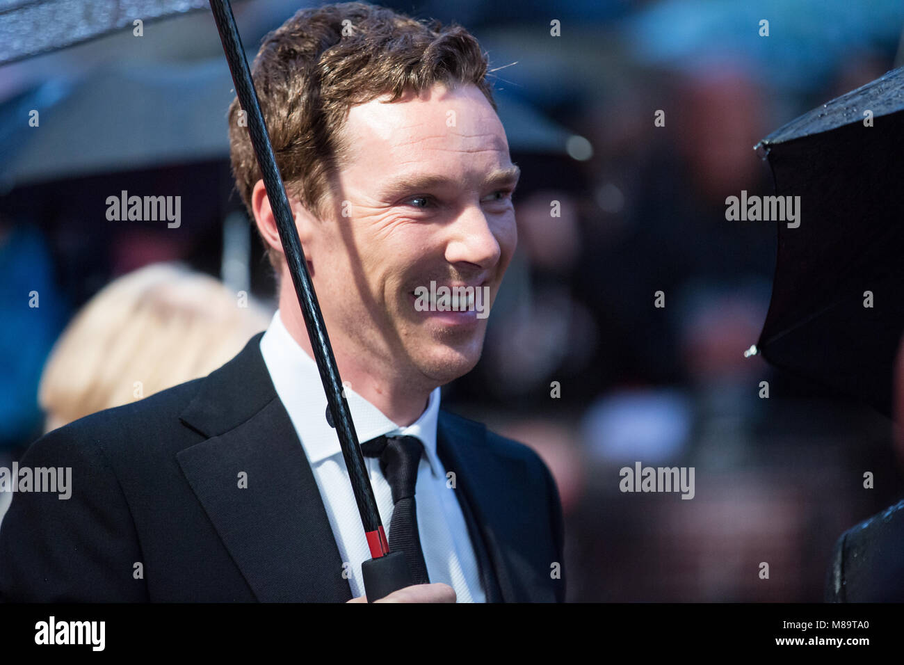 London, UK, 8 octobre 2014, Benedict Cumberbatch, 'l'Imitation Game' soirée d'ouverture du gala BFI London Film Festival. Mariusz Goslicki/Alamy Banque D'Images