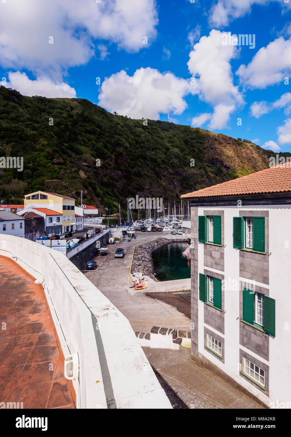 Le paysage urbain de Velas, Sao Jorge, Açores, Portugal Banque D'Images