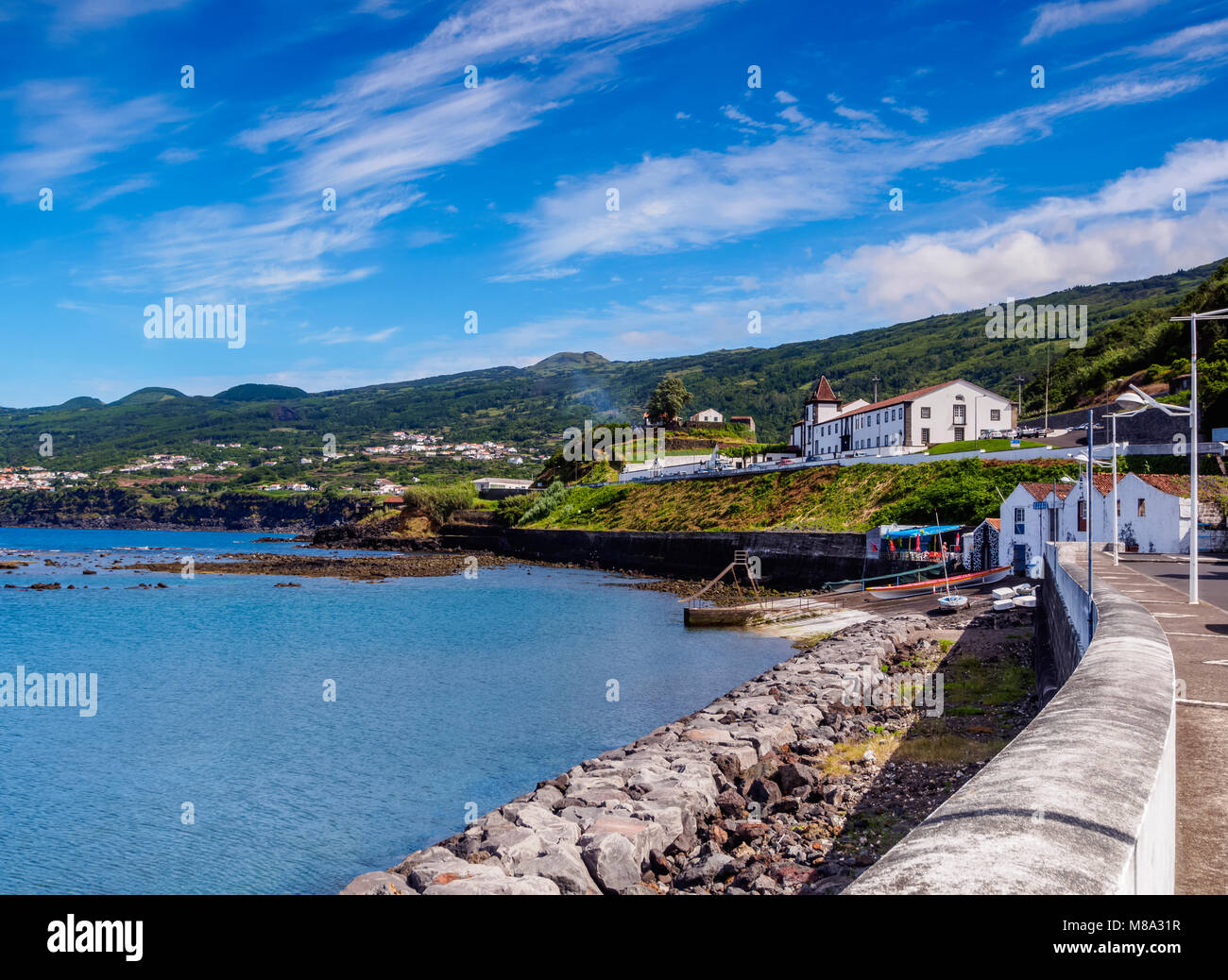Vue vers le couvent de Sao Francisco, Lajes do Pico, l'île de Pico, Açores, Portugal Banque D'Images