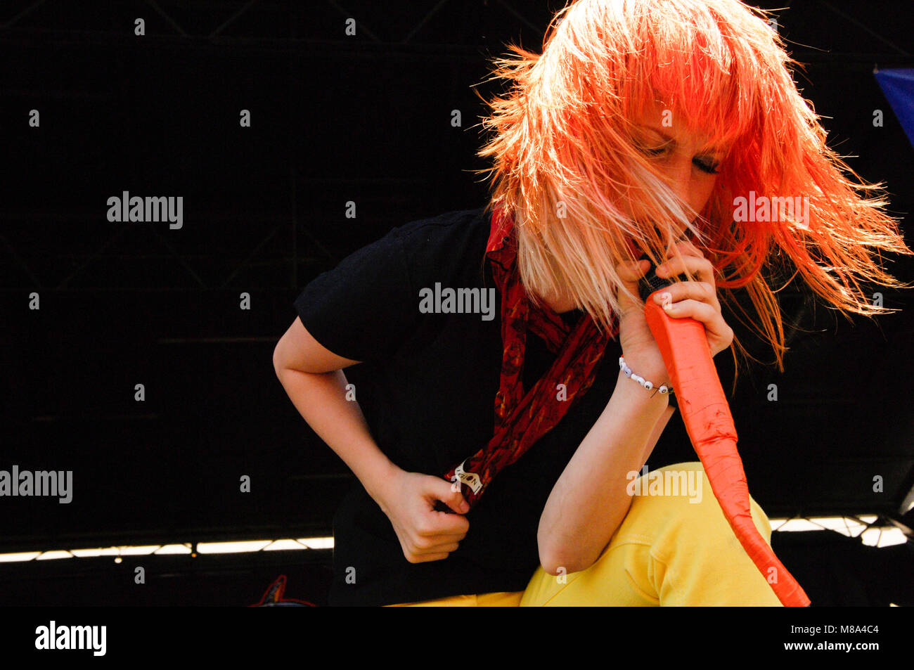 La chanteuse Hayley Williams de Paramore joue sur la scène durant le Vans Warped Tour 2007. Banque D'Images