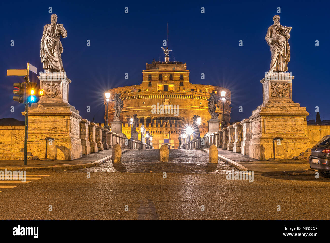 Château Saint Ange et le pont, Rome. L'Italie. Banque D'Images