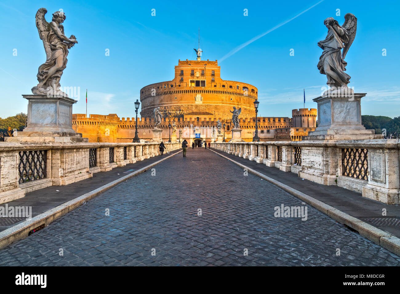 Château Saint Ange et le pont, Rome. L'Italie. Banque D'Images