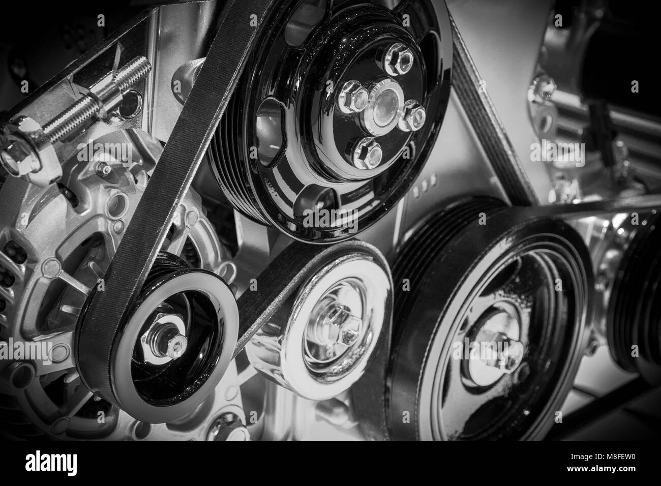 Fabrication de moteur de voiture Banque d'images noir et blanc - Alamy