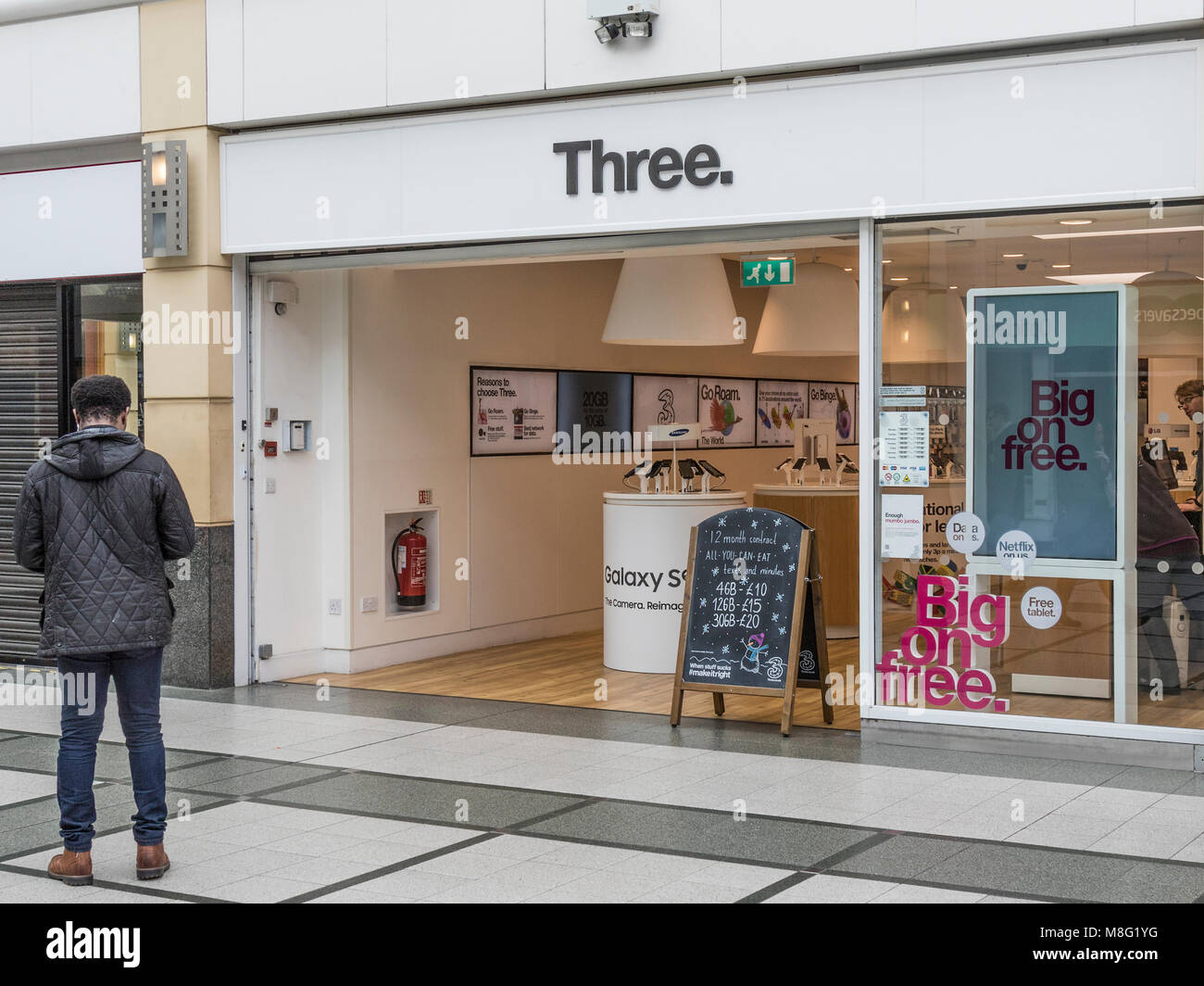 3 Trois boutique de téléphonie mobile store à Stockport Town Center shopping area, Merseyway Banque D'Images