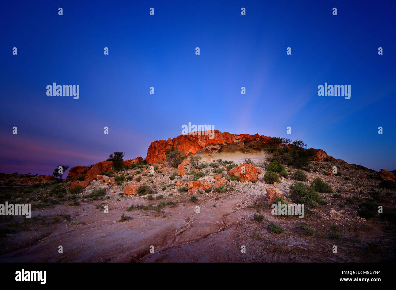 Les Granites au coucher du soleil, l'ouest de l'Australie l'aimant Mt Banque D'Images