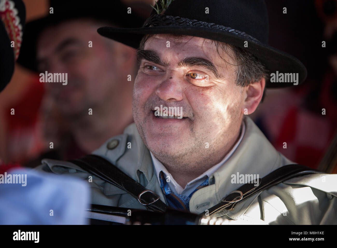 Homme jouant de l'accordéon en ville Zagreb, Croatie Banque D'Images