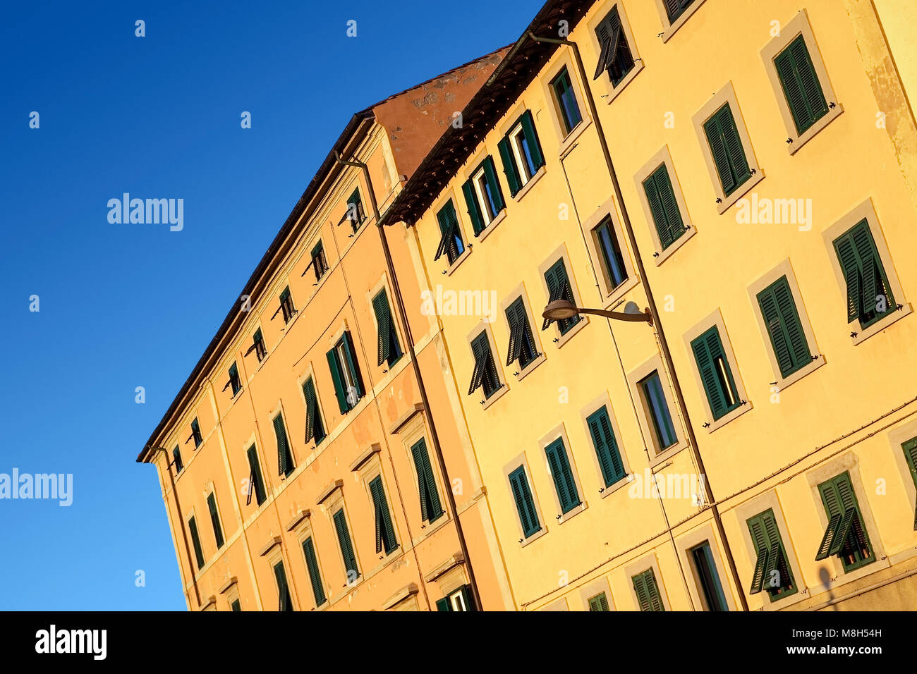 Appartement coloré bâtiments, Livourne, Italie Banque D'Images