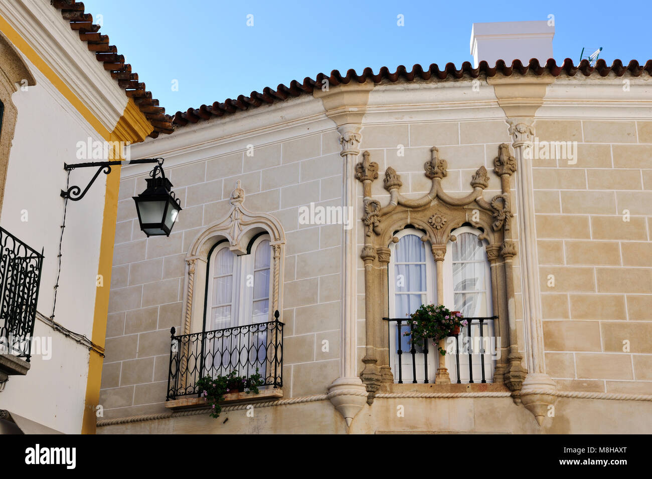 16e siècle windows. Evora, Portugal Banque D'Images