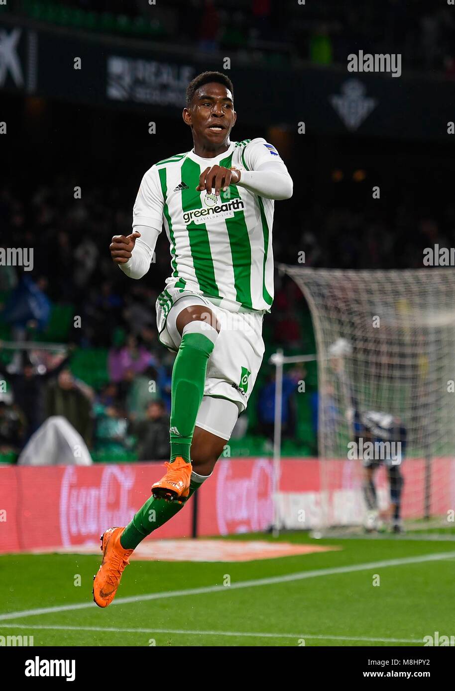 Sevilla, Espagne-17 mars : Junior du Real Betis célèbre 1-0 lors du match entre Santander Liga Real Betis v RCD. Espanyol au stade Benito Villamarin sur Match 17th, 2018 à Séville en Espagne (photo de Cristobal Duenas Cordon Press Banque D'Images