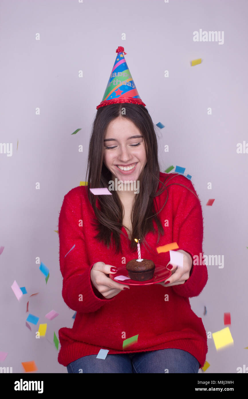 Le bonheur de l'anniversaire de fille Banque D'Images