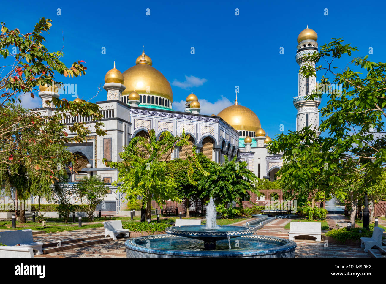 Bandar Seri Begawan Brunei Darussalam 17 mars 2018 Jame'Asr Hassanil Bolkiah Mosque l'une des plus importantes mosquées du Brunei Banque D'Images