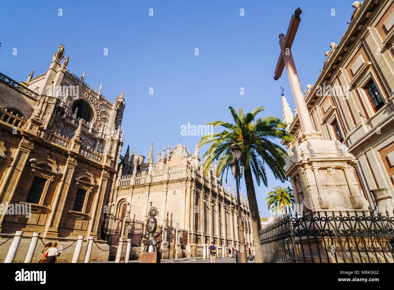 Séville, Andalousie, Espagne : la liste de l'UNESCO Cathédrale de Séville, le plus grand édifice gothique du monde et des Archives générales des Indes. Banque D'Images