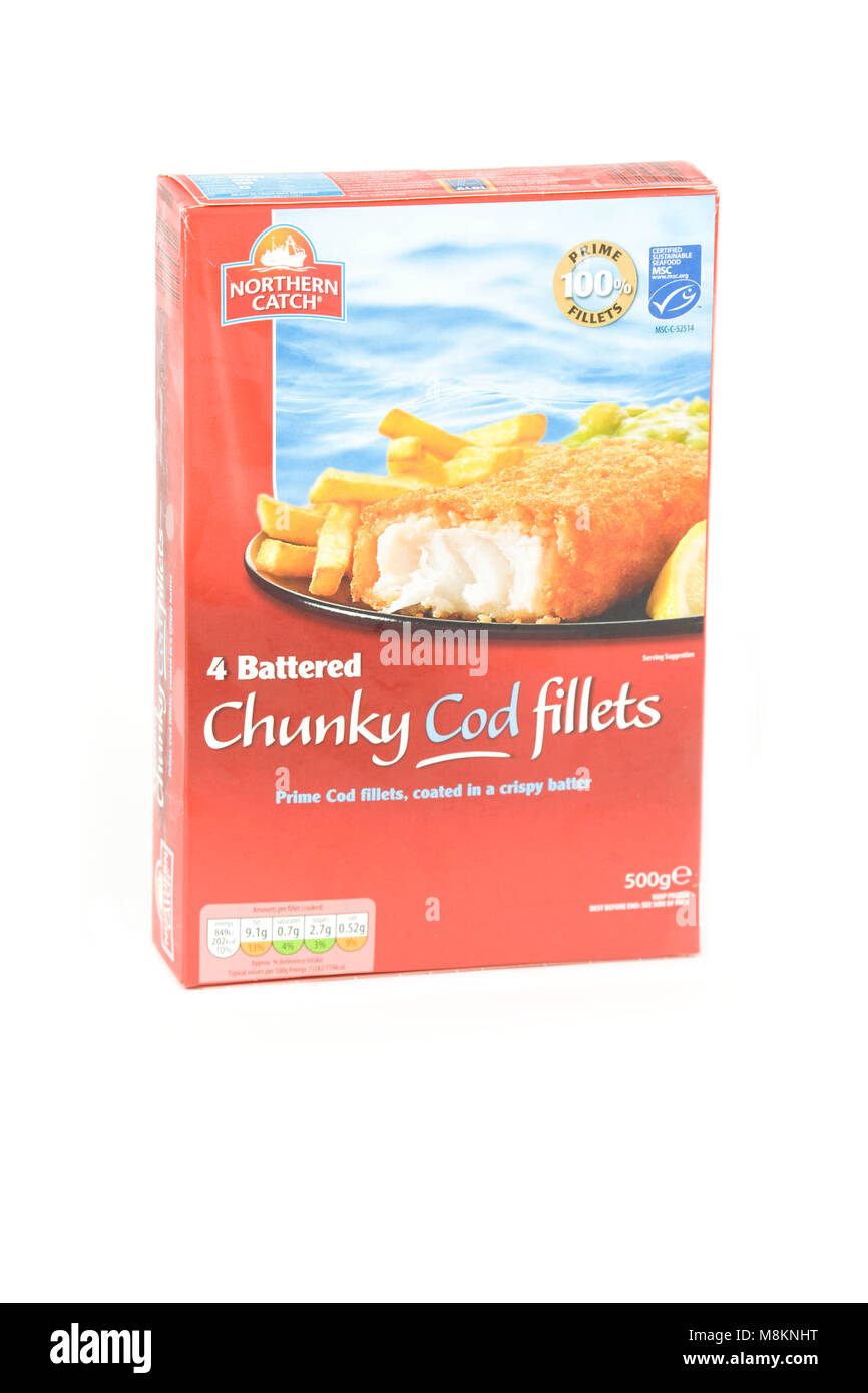 Filets de morue congelés isolé sur fond blanc Banque D'Images