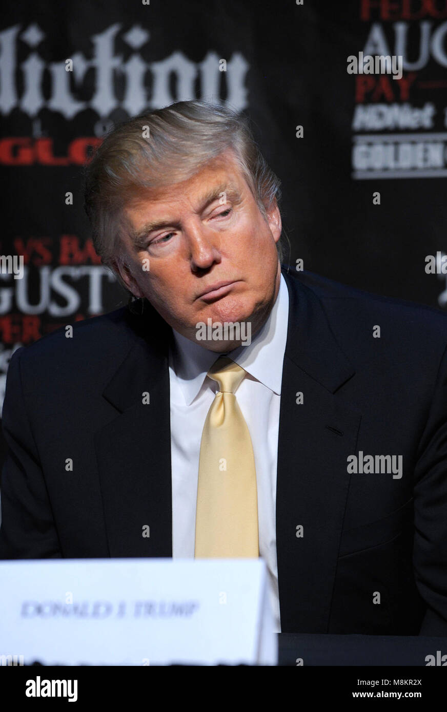 Donald J. Trump lors de la conférence de presse pour annoncer officiellement l'Affliction M-1 'Global' Trilogy Emelianenko vs Barnet at Trump Tower Atrium dans la ville de New York. Le 3 juin 2009. Crédit : Dennis Van Tine/MediaPunch Banque D'Images
