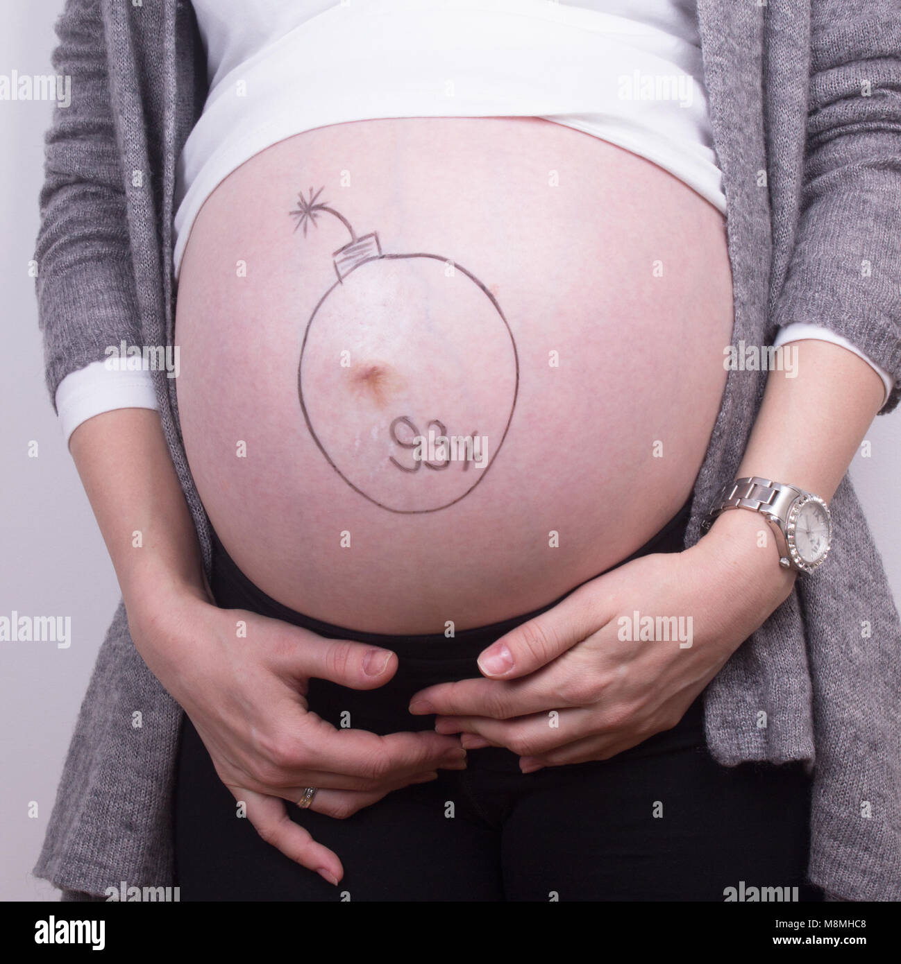 Nouvelle Vie Pour Le Planning De L Estomac De Bebe Photo Stock Alamy Nouvelle Vie Pour Le Planning De L Estomac De Bebe Photo Stock Alamy