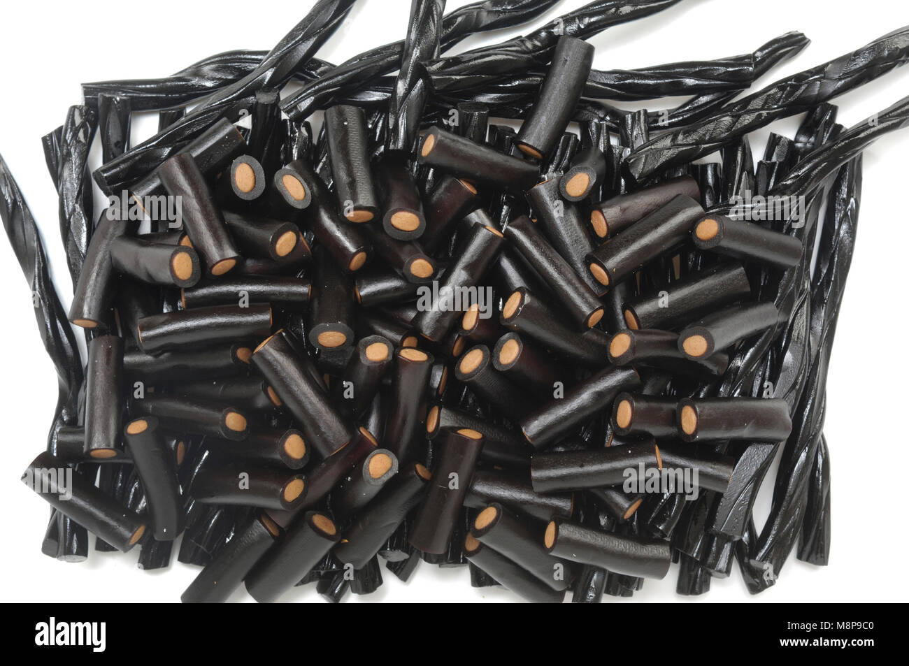 Gros Plan Du Bonbon A La Reglisse Noire Photo Stock Alamy