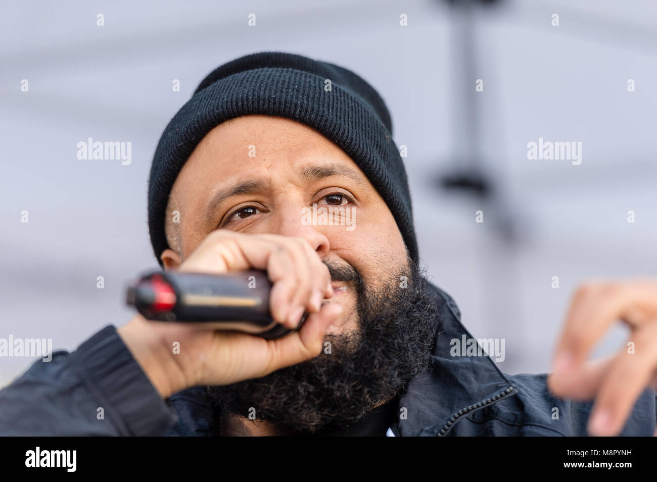 Toronto, Can. Mar 19, 2018. DJ Khaled décrites comme des Observateurs de Poids et DJ Khaled Khaled actuelle Cuisine du Tour au Roundhouse Park à Toronto, Canada le 19 mars 2018. Credit : Lu Chau/Photagonist Punch/media/Alamy Live News Banque D'Images