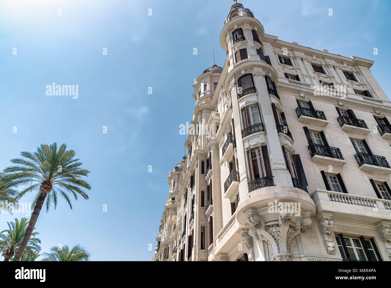 Architecture bâtiment Casa Carbonell,ville emblématique point. Alicante, Espagne. Banque D'Images