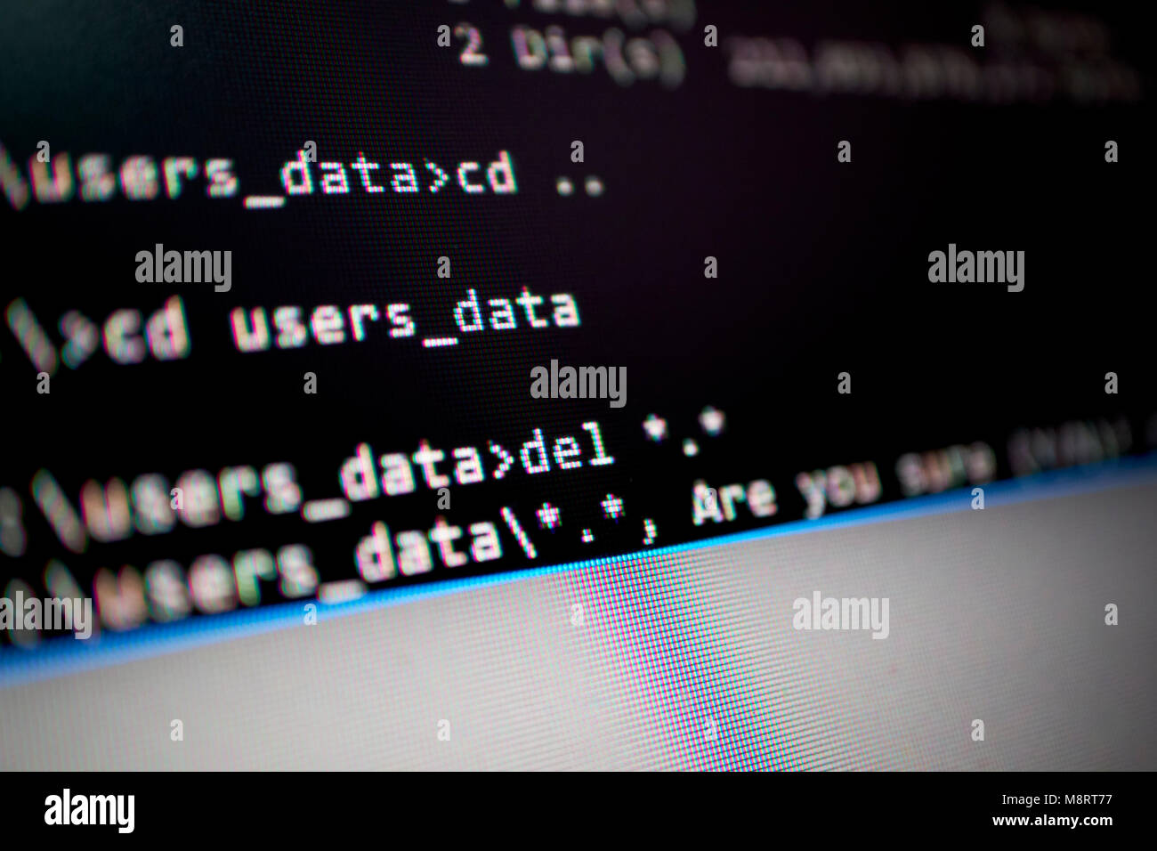 Suppression manuelle des données d'utilisateurs à partir d'un ordinateur dans une hâte Banque D'Images