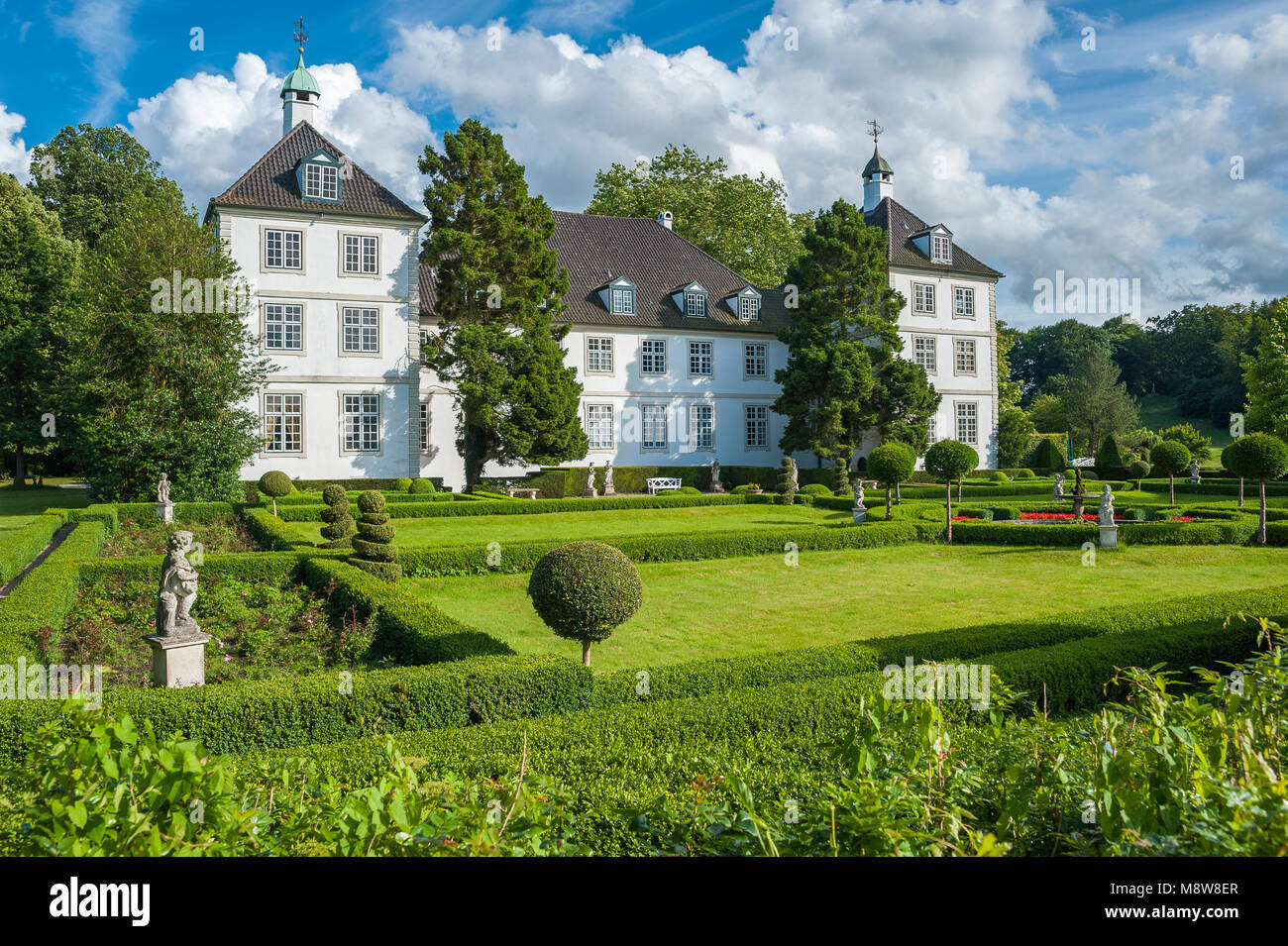 Manoir et château de Gut Panker avec jardin italien, Panker, mer Baltique, Schleswig-Holstein, Allemagne, Europe Banque D'Images