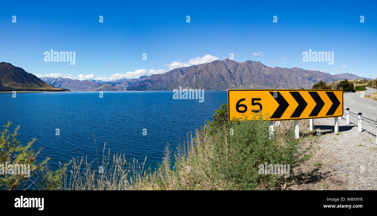 Inscrivez-Hāwea Lac limite de vitesse, Nouvelle-Zélande Banque D'Images