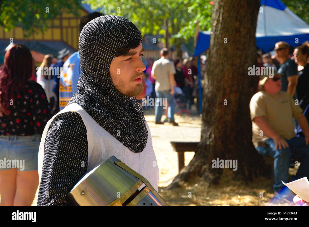 Les personnes en costumes Renaissance Festival à Banque D'Images