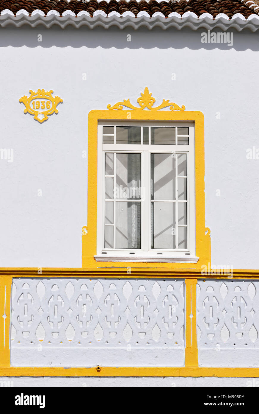 Fenêtre traditionnelle en Vila Nova. Terceira, Açores, Portugal Banque D'Images