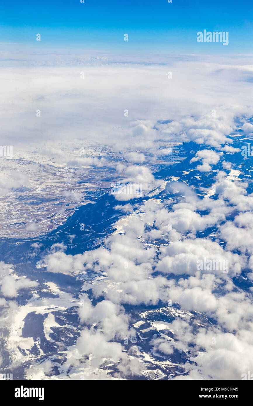 Avis de Virgin Atlantic sur le chemin de l'aéroport de Gatwick, North terminal à Las Vegas en regardant par la fenêtre à partir de 35 000 pieds. Banque D'Images