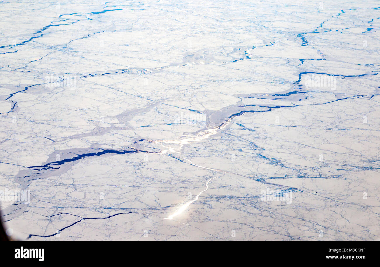 Avis de Virgin Atlantic sur le chemin de l'aéroport de Gatwick, North terminal à Las Vegas en regardant par la fenêtre à partir de 35 000 pieds. Banque D'Images