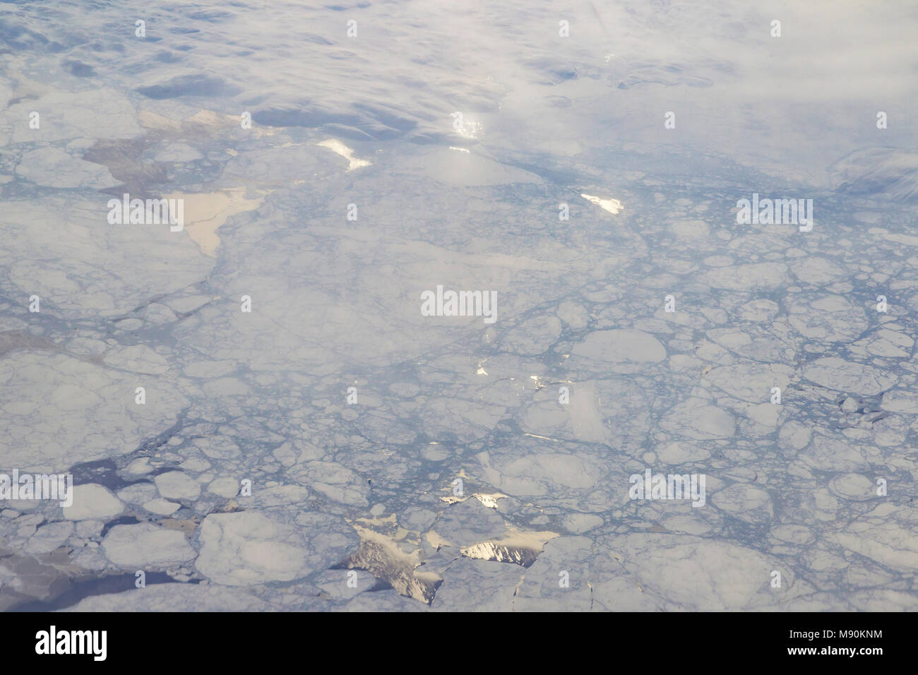 Avis de Virgin Atlantic sur le chemin de l'aéroport de Gatwick, North terminal à Las Vegas en regardant par la fenêtre à partir de 35 000 pieds. Banque D'Images