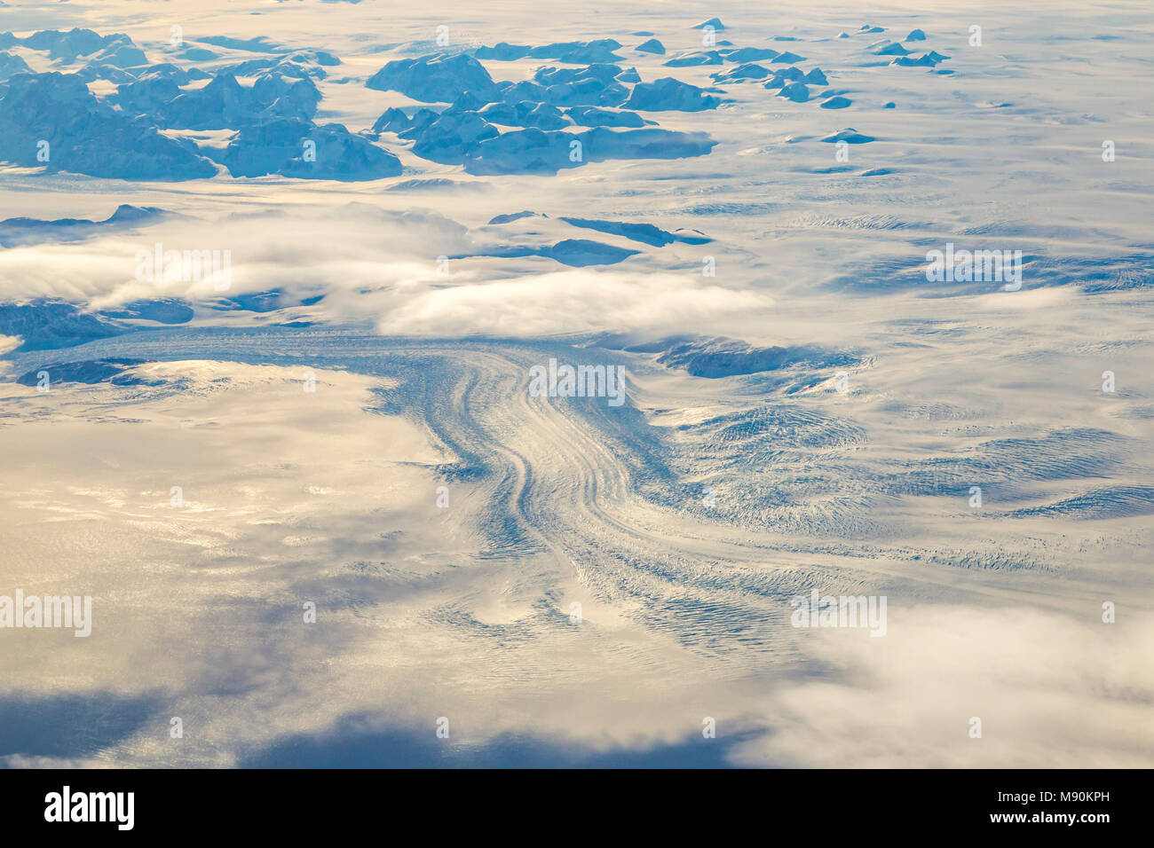 Avis de Virgin Atlantic sur le chemin de l'aéroport de Gatwick, North terminal à Las Vegas en regardant par la fenêtre à partir de 35 000 pieds au Glaciar dans le sud de l'Green Banque D'Images
