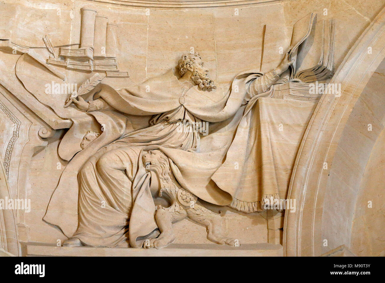 Notre-Dame du Val-de-Grâce de l'église catholique, Paris, France. Chapelle du Saint Sacrement. Saint Ambroise. Banque D'Images