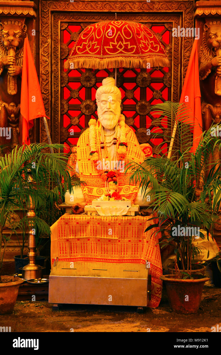 Ce temple du Seigneur Ganesha est d'une importance historique. Sculpté dans les pierres noires, il y a 9 statues de Seigneur Ganesha dans diverses positions. Situé à o Banque D'Images