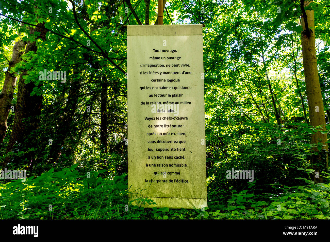 Le français du 19ème siècle la maison de l'écrivain Chateaubriand à ChÃ¢tenay-Malabry, France. La forêt. Banque D'Images