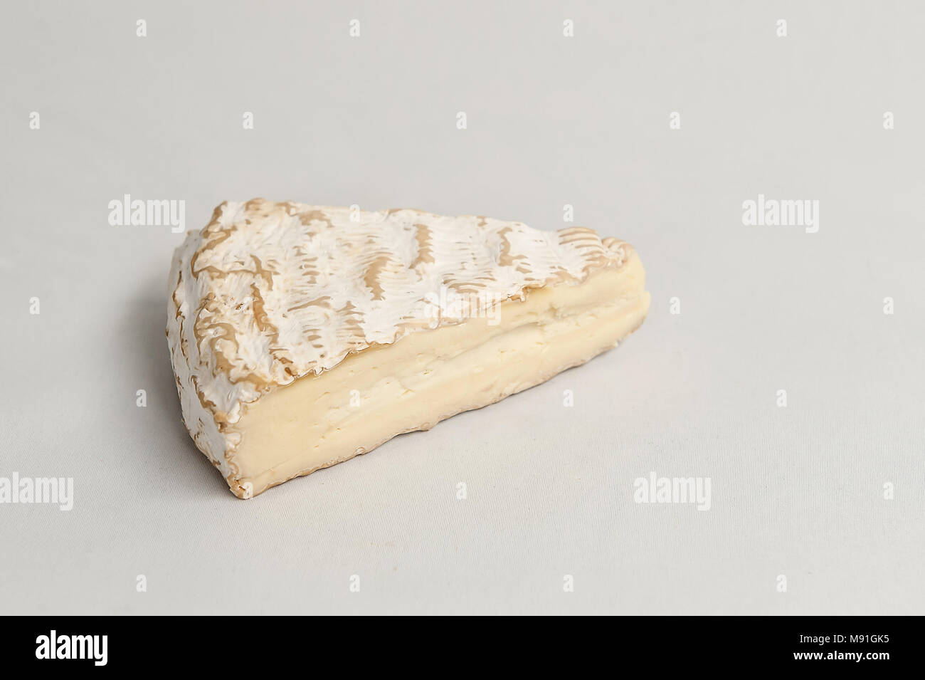 Fromage français végétarien Brie de Melun Banque D'Images