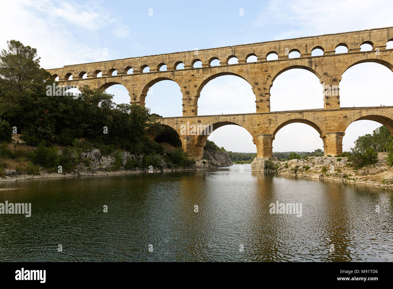 Le gardon et le Pont du Gard, Provence, France. Banque D'Images