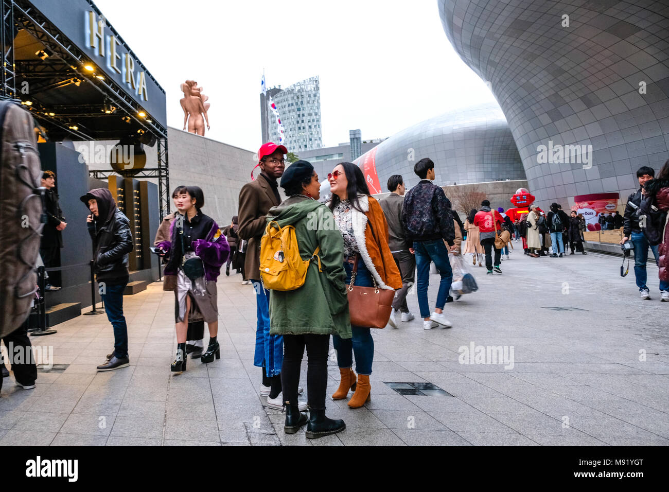 Séoul, Corée du Sud. 20 mars 2018 - Hera Séoul, Corée du Sud. La semaine de la mode. La vie hors de l'étapes Crédit : Marco Ciccolella/Alamy Live News Banque D'Images