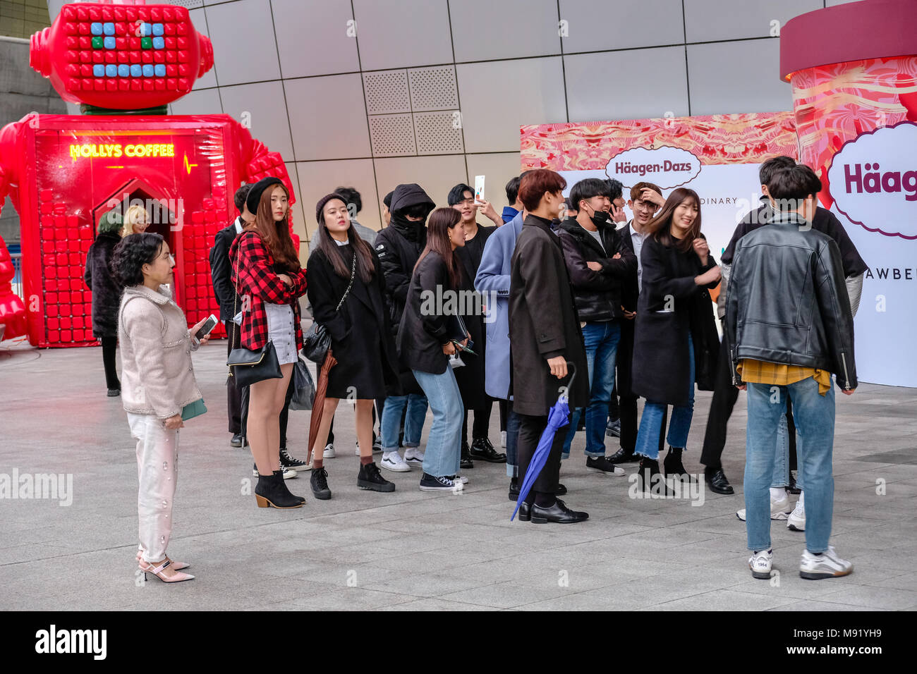 Séoul, Corée du Sud. 20 mars 2018 - Hera Séoul, Corée du Sud. La semaine de la mode. La vie hors de l'étapes Crédit : Marco Ciccolella/Alamy Live News Banque D'Images