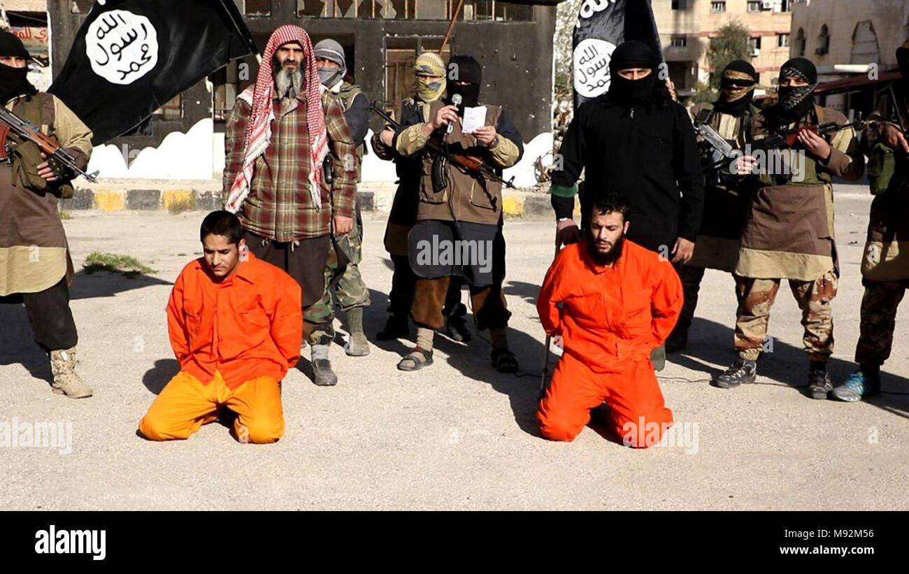 La propagande d'État islamique d'une photo montrant des soldats de l'armée syrienne capturés avant d'être décapités par des terroristes d'ISIS à la suite de batailles dans le sud de Damas, le 20 mars 2018 en Syrie. Banque D'Images