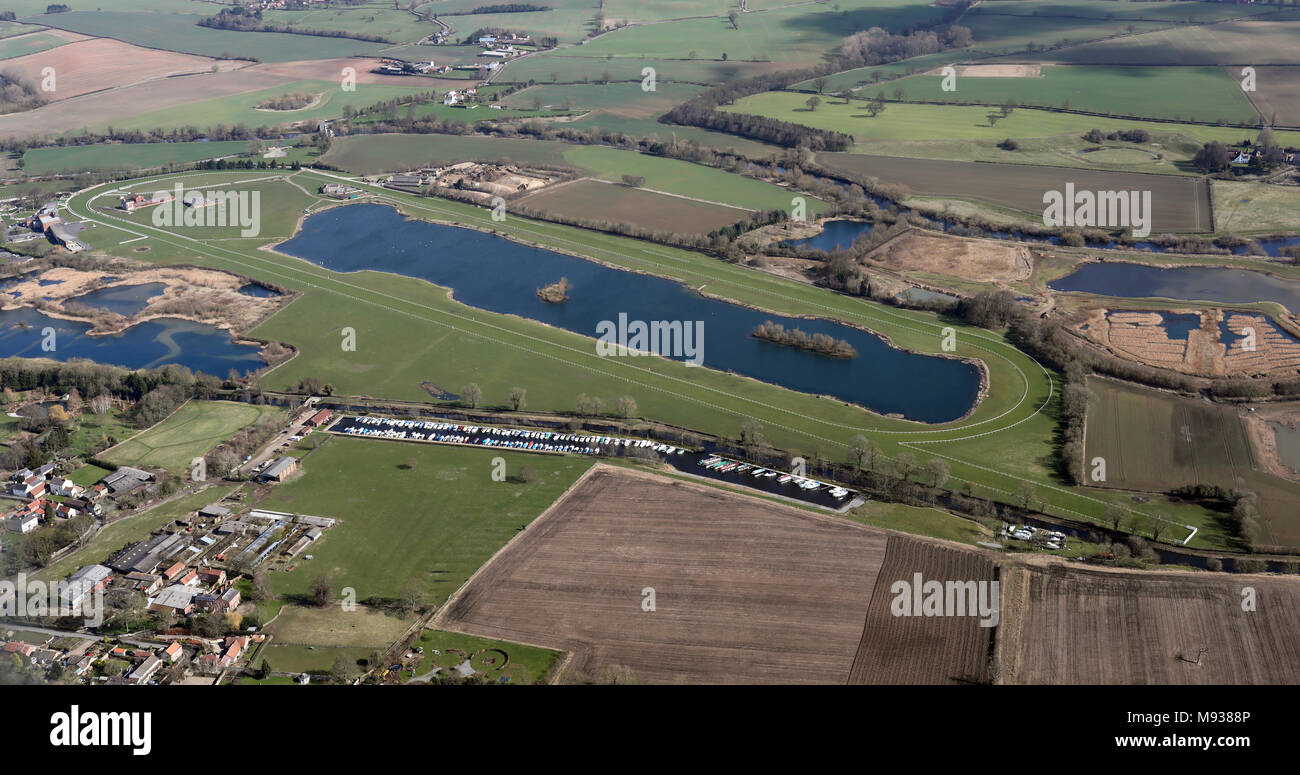 Vue aérienne de Ripon Racecourse et marinas, North Yorkshire, UK Banque D'Images