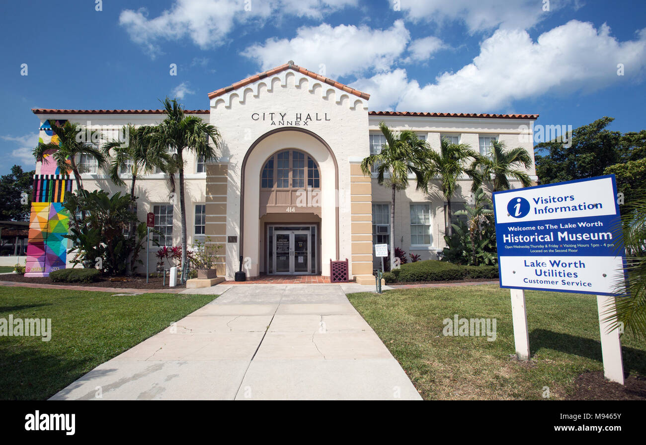 Lake Worth, Florida City Hall Banque D'Images