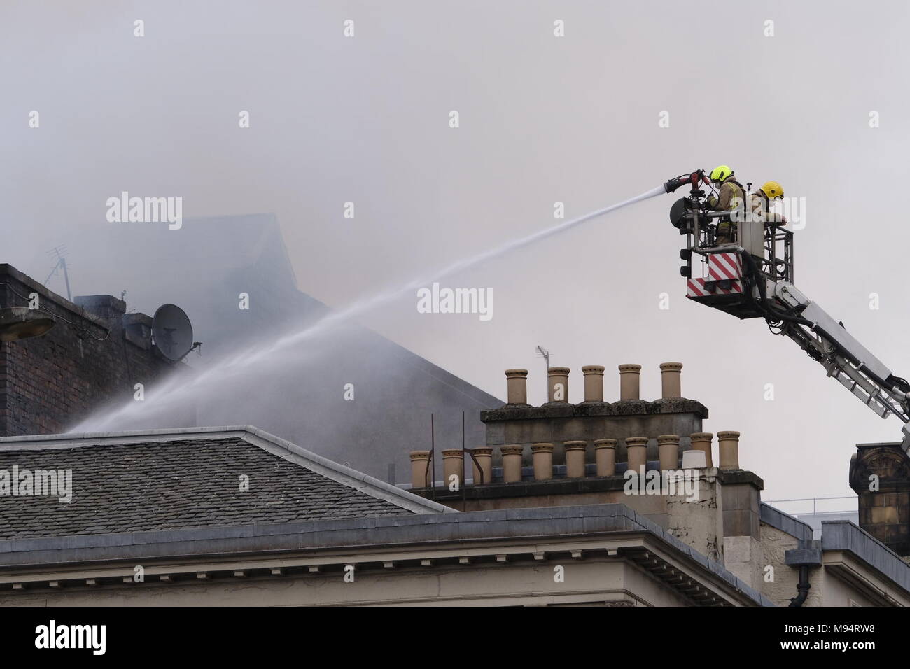 Glasgow, Royaume-Uni. 22 mars 2018. Incendie majeur est menée sur Sauchiehall Street Glasgow. Les équipes de pompiers de la tentative d'enregistrement de Pavilion Theatre de l'incendie. Les appareils d'incendie de toute l'Ecosse dans l'assistance. Credit : Iain Masterton/Alamy Live News Banque D'Images